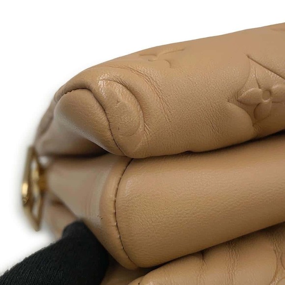 Louis Vuitton Coussin Lambskin Shoulder Bag Beige Monogram - Picture 7 of 11
